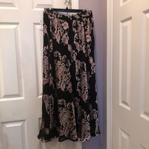 NWT Dressbarn Maxi Skirt